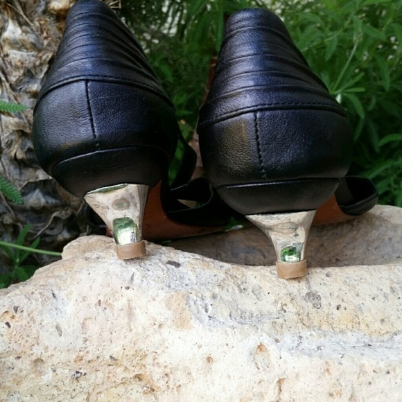 SWARTZ kitty leather‎  heels - Picture 4 of 6